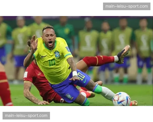 里昂新星单杀大巴黎，皇马、巴西队会接受他吗