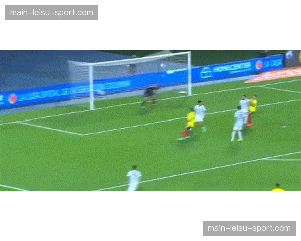 马赛1-1战平尼斯，瓦希第88分钟点球绝平